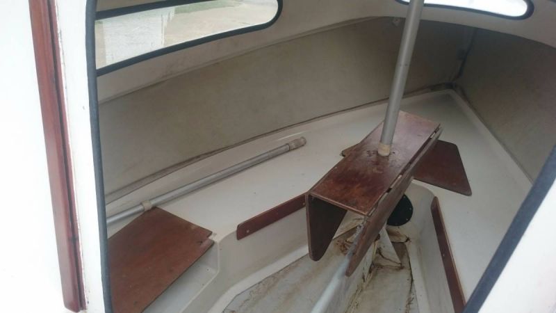 Siren 17 Sailboat by Vandestadt & McGruer Ltd.