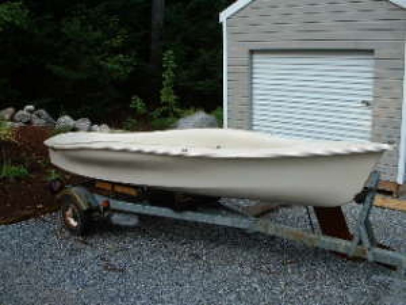 Starwing 13 (Star Wing) Sailboat by 